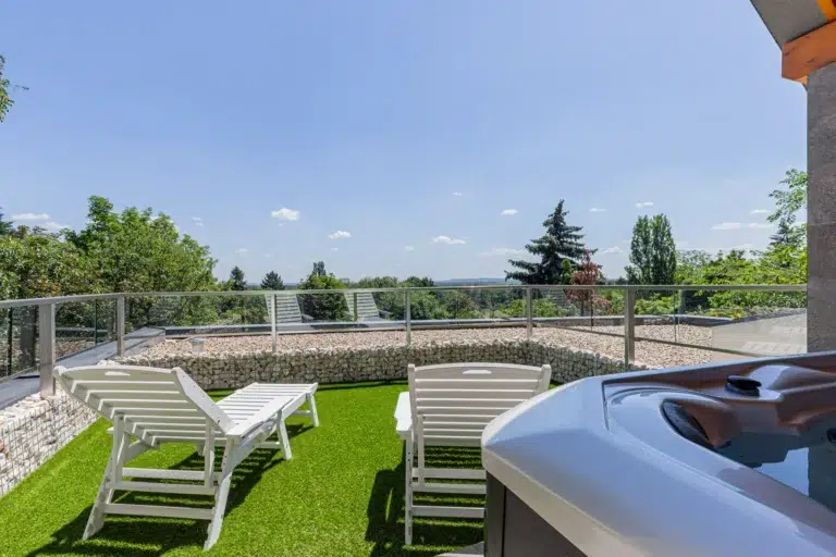 Platina House tetőterasz panorámás kilátással